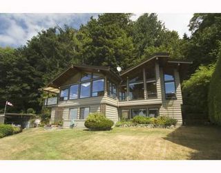 Photo 4: 1980 OCEAN BEACH ESPLANADE BB in Gibsons: Gibsons &amp; Area House for sale (Sunshine Coast)  : MLS®# V753918