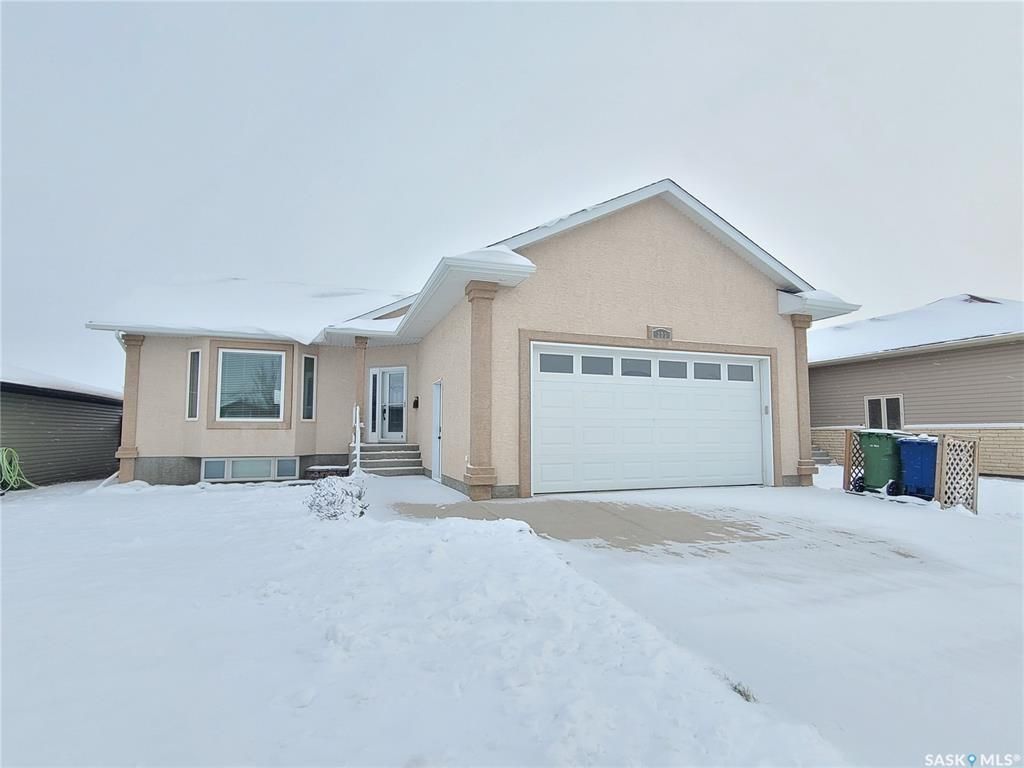 Main Photo: 273 Wood Lily Drive in Moose Jaw: VLA/Sunningdale Residential for sale : MLS®# SK949557