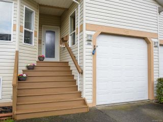 Photo 11: 202 2727 1st St in COURTENAY: CV Courtenay City Row/Townhouse for sale (Comox Valley)  : MLS®# 721748