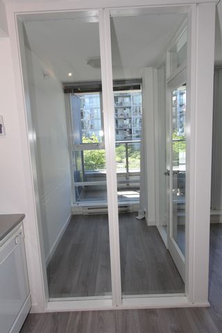 Photo 10: 502 602 CITADEL Parade in Vancouver: Downtown VW Condo for sale in "Spectrum 4" (Vancouver West)  : MLS®# R2604514