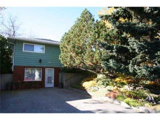 Photo 1: 7111 HUNTERWOOD Road NW in CALGARY: Huntington Hills Residential Detached Single Family for sale (Calgary)  : MLS®# C3588597
