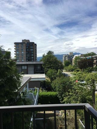 Photo 5: 313 155 E 5TH Street in North Vancouver: Lower Lonsdale Condo for sale in "WINCHESTER ESTATES" : MLS®# R2135023