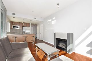 Photo 4: 602 1211 MELVILLE Street in Vancouver: Coal Harbour Condo for sale (Vancouver West)  : MLS®# R2410173