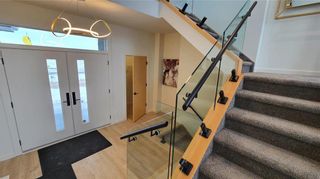 Photo 2: 336 Parkview Pointe Drive: West St Paul Residential for sale (R15)  : MLS®# 202304335