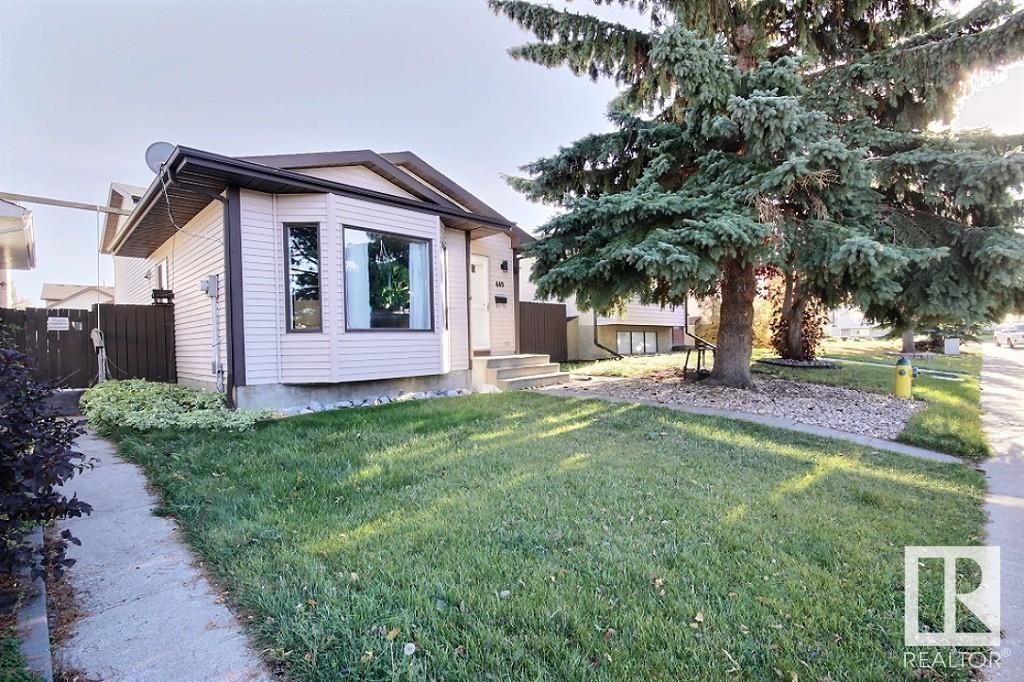 Main Photo: 440 KIRKPATRICK Crescent in Edmonton: Zone 29 House for sale : MLS®# E4363092