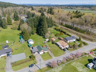 Photo 3: 1746 Vowels Rd in Cassidy: Na Cedar House for sale (Nanaimo)  : MLS®# 959916