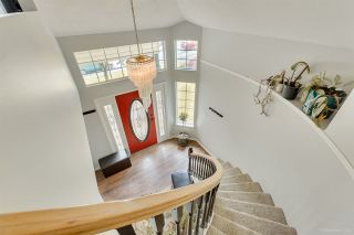 Photo 3: 3319 GROSVENOR Place in Coquitlam: Park Ridge Estates House for sale : MLS®# R2470824