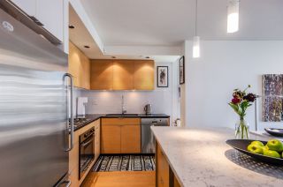 Photo 5: 1101 1055 HOMER Street in Vancouver: Yaletown Condo for sale in "DOMUS" (Vancouver West)  : MLS®# R2314200