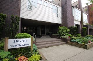 Photo 1:  in : Vancouver West Townhouse for rent : MLS®# AR102
