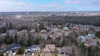 Photo 5: 75 Spruce View Drive in Bedford: 20-Bedford Residential for sale (Halifax-Dartmouth)  : MLS®# 202404188