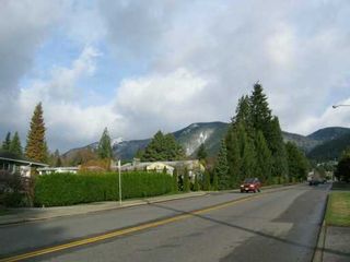 Photo 8: 3392 DELBROOK Ave in North Vancouver: Delbrook House for sale : MLS®# V623935