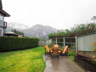 Photo 17: 1005 PANORAMA Place in Squamish: Hospital Hill House for sale in "Hospital Hill" : MLS®# R2442448