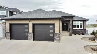 Photo 1: 526 Langlois Rise in Saskatoon: Stonebridge Residential for sale : MLS®# SK899957