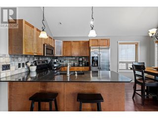 Photo 3: 6953 Terazona Drive La Casa Resort: Okanagan Shuswap Real Estate Listing: MLS®# 10288278