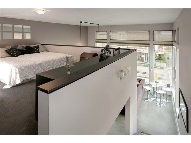 Photo 10: Photos: 1 2088 W 11TH Avenue in Vancouver: Kitsilano Condo for sale in "LOFTS IN KITS" (Vancouver West)  : MLS®# V1027229