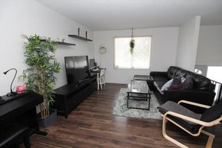 Photo 3: 846 London Street in Winnipeg: Valley Gardens Residential for sale (3E)  : MLS®# 202203931