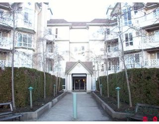 Photo 1: 115 9979 140TH Street in Surrey: Whalley Condo for sale in "Sherwood Green" (North Surrey)  : MLS®# F2902770