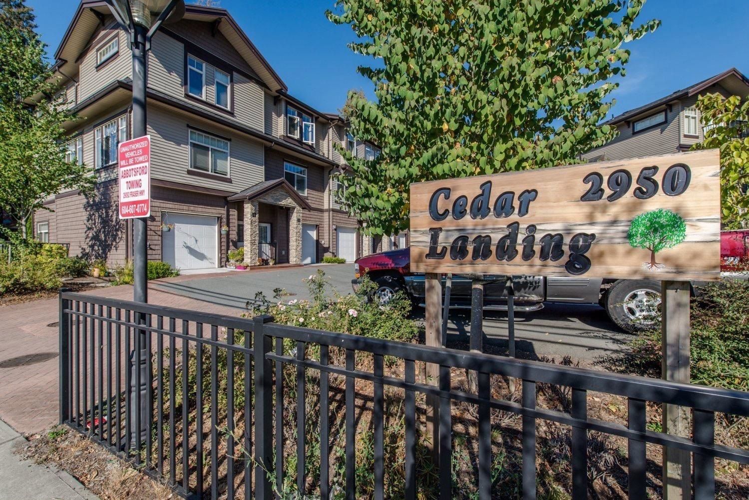 Main Photo: 20 2950 LEFEUVRE Road in Abbotsford: Aberdeen Townhouse for sale in "CEDAR LANDING" : MLS®# R2654899