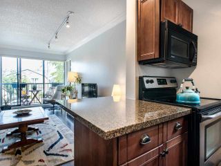 Photo 8: 110 2142 CAROLINA Street in Vancouver: Mount Pleasant VE Condo for sale (Vancouver East)  : MLS®# R2460537