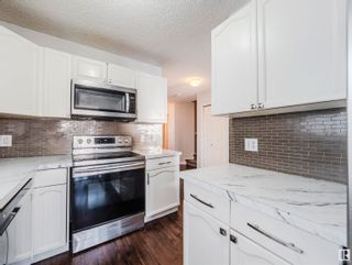 Photo 11: 62 501 YOUVILLE Drive E in Edmonton: Zone 29 House Half Duplex for sale : MLS®# E4384066