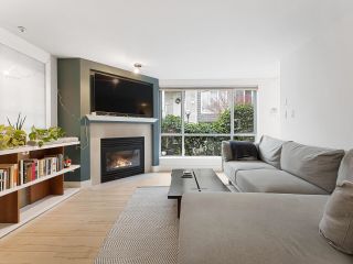Photo 4: 101 789 W 16TH Avenue in Vancouver: Fairview VW Condo for sale in "SIXTEEN WILLOWS" (Vancouver West)  : MLS®# R2840711