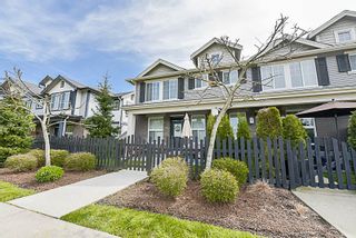 Photo 1: 34 20831 70 Avenue in Langley: Willoughby Heights Townhouse for sale in "Radius" : MLS®# R2164306