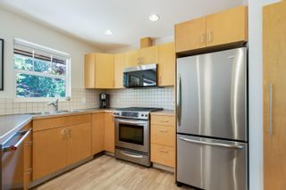 Photo 10: 1367 E 24TH Street in North Vancouver: Westlynn House for sale in "Westlynn" : MLS®# R2784711