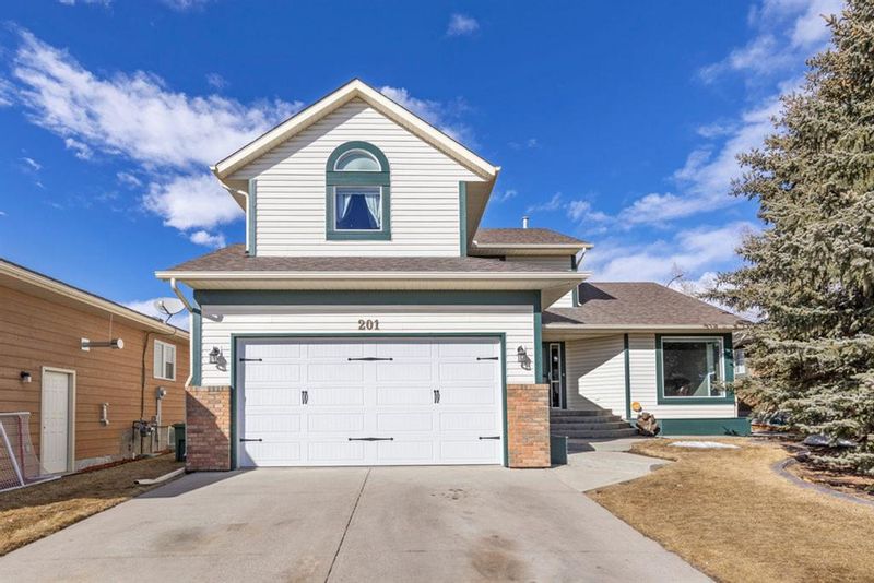 FEATURED LISTING: 201 Downey Place Okotoks