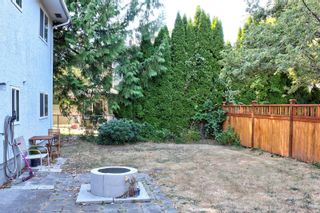 Photo 18: 1704 Carrick St in Victoria: Vi Jubilee House for sale : MLS®# 883440