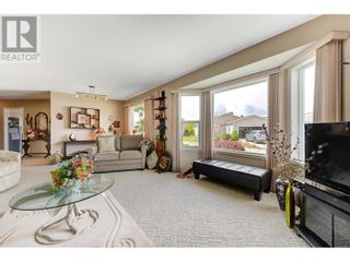 Photo 9: 1255 Raymer Avenue Unit# 573 in Kelowna: House for sale : MLS®# 10312934