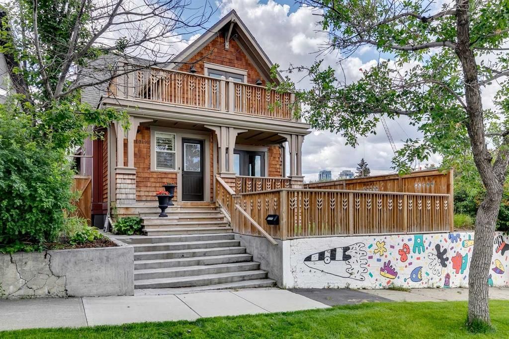 Main Photo: 1019 9 Street SE in Calgary: Ramsay Detached for sale : MLS®# A2056219