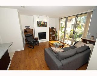 Photo 2: # 408 1225 RICHARDS ST in Vancouver: Downtown VW Condo for sale in "THE EDEN" (Vancouver West)  : MLS®# V778716