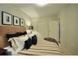 Photo 5: TH1 2008 E 54TH Avenue in Vancouver: Fraserview VE Condo for sale in "CEDAR54" (Vancouver East)  : MLS®# V819187