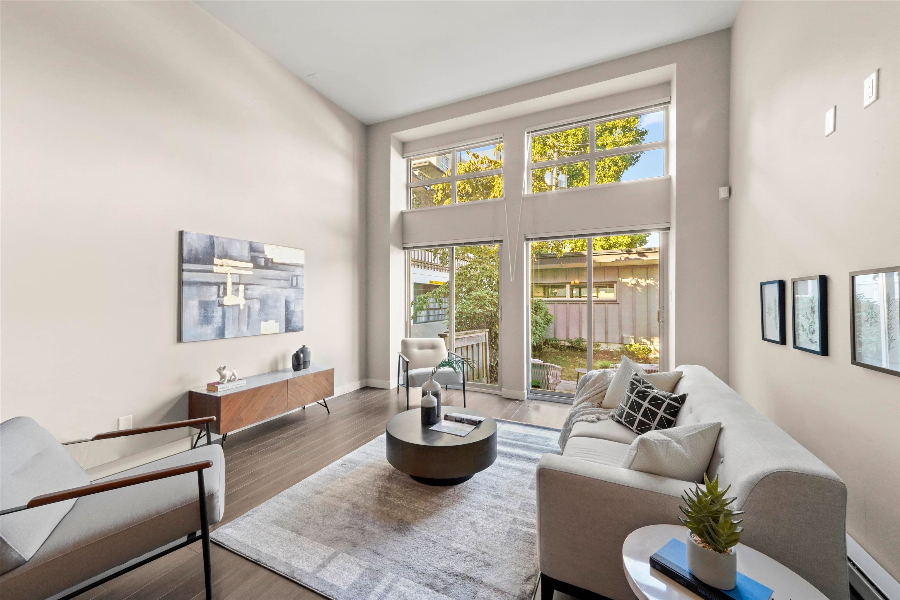 Main Photo: 727 E 20TH Avenue in Vancouver: Fraser VE Townhouse for sale in "BLOSSOM" (Vancouver East)  : MLS®# R2725439