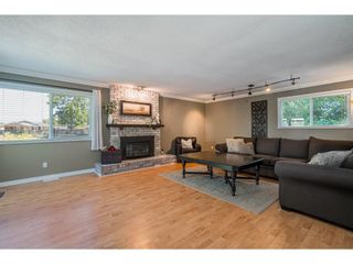 Photo 15: 4930 199A Street in Langley: Langley City House for sale : MLS®# R2708704