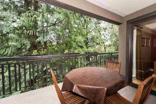 Photo 7: 1053 HERITAGE Boulevard in North Vancouver: Seymour NV Townhouse for sale in "Heritage in the Woods" : MLS®# R2357518