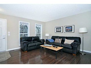 Photo 2: 99 ELGIN MEADOWS Gardens SE in CALGARY: McKenzie Towne Residential Attached for sale (Calgary)  : MLS®# C3545504