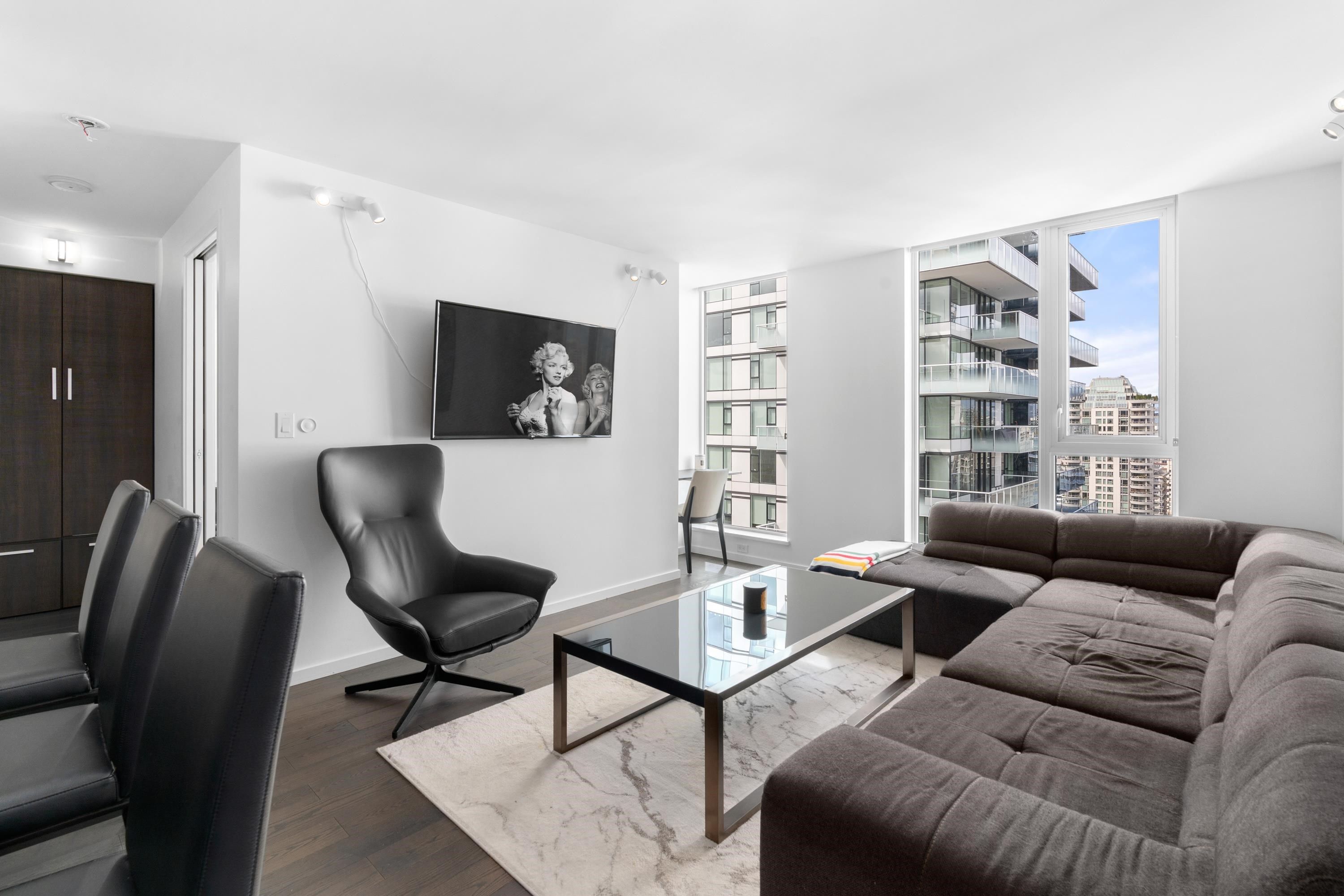 2501 1351  CONTINENTAL Street, Vancouver