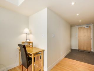 Photo 7: 2301 1205 W HASTINGS STREET in Vancouver: Coal Harbour Condo for sale (Vancouver West)  : MLS®# R2191331