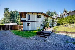 Photo 1: 274 MARINER Way in Coquitlam: Coquitlam East House for sale : MLS®# R2621956