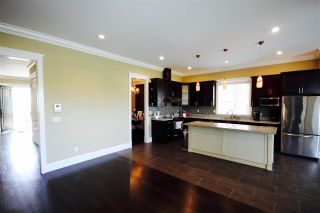 Photo 9: 7800 GILLEY Avenue in Burnaby: South Slope House for sale (Burnaby South)  : MLS®# R2088845