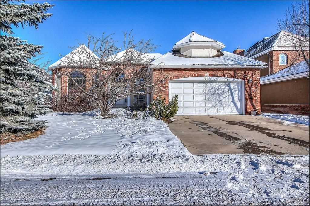 Main Photo: 42 Christie Estate Terrace SW in Calgary: Christie Park Detached for sale : MLS®# A1174032