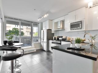 Photo 10: 207 633 ABBOTT Street in Vancouver: Downtown VW Townhouse for sale (Vancouver West)  : MLS®# R2878913