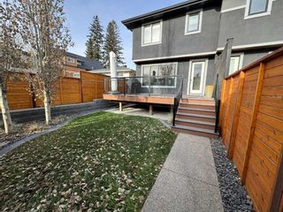Photo 4: 1901 32 Avenue SW in Calgary: South Calgary Semi Detached (Half Duplex) for sale : MLS®# A2099634