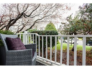 Photo 15: 105 120 W 17TH Street in North Vancouver: Central Lonsdale Condo for sale in "THE OLD COLONOY" : MLS®# V1041437
