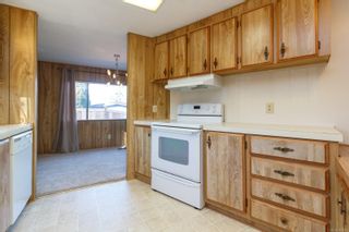 Photo 9: 29 70 Cooper Rd in View Royal: VR Glentana Manufactured Home for sale : MLS®# 863119