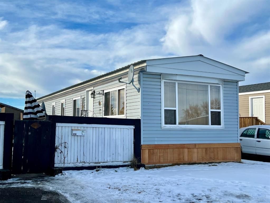 Main Photo: 356 6220 17 Avenue SE in Calgary: Red Carpet Mobile for sale : MLS®# A2098071
