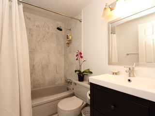 Photo 18: 16 877 W 7TH Avenue in Vancouver: Fairview VW Townhouse for sale in "THE EMERALD" (Vancouver West)  : MLS®# V978833