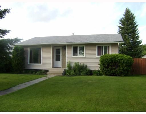 Main Photo:  in WINNIPEG: East Kildonan Residential for sale (North East Winnipeg)  : MLS®# 2914421