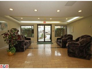 Photo 2: 108 20268 54TH Avenue in Langley: Langley City Condo for sale in "Brighton Place" : MLS®# F1415251